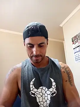 Snapshot of Fittrainer21 chatting on 27, 4, 2026 Fittrainer21 online show from 27, 4, 2026