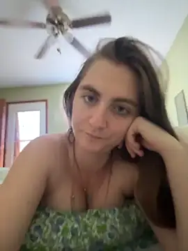 Snapshot of prettykitttty chatting on 14, 4, 2026 prettykitttty online show from 14, 4, 2026