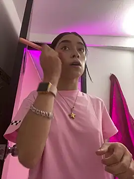 Alahia pink  online show from 16, 4, 2026