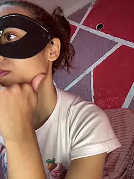 gabrielasausa30 online show from 23, 6, 2026