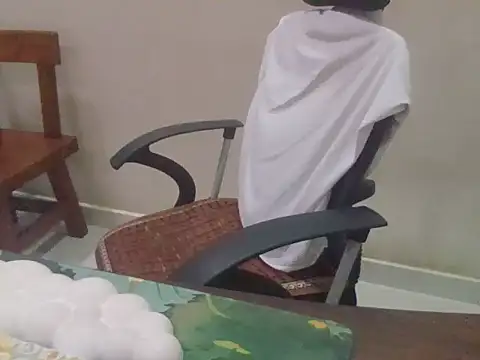 felixox25 online show from 19, 4, 2026