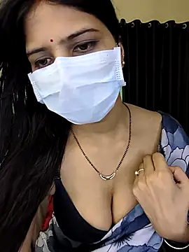 Snapshot of Eva_Elexx chatting on 9, 6, 2026 Eva Elexx online show from 9, 6, 2026