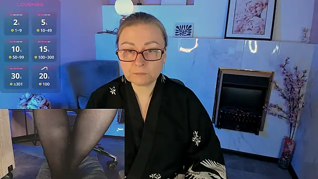 Alexandra Kind online show from 18, 4, 2026