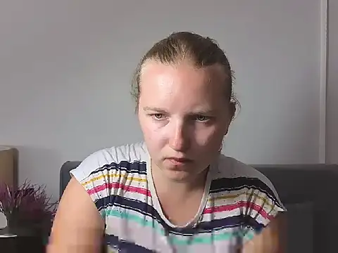 Snapshot of RoseTeacherX chatting on 26, 5, 2026 RoseTeacherX online show from 26, 5, 2026