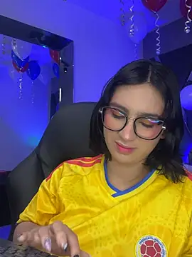 HaniKuspoka online show from 3, 7, 2026