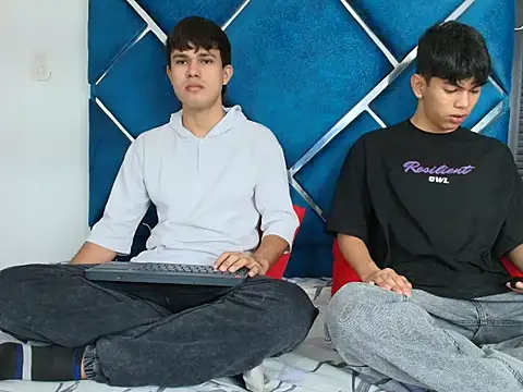 EdwinBoys online show from 30, 4, 2026