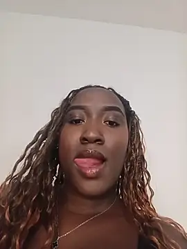 Snapshot of KaleaEbony chatting on 20, 6, 2026 KaleaEbony online show from 20, 6, 2026