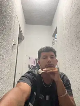 Alcantar01 online show from 17, 5, 2026