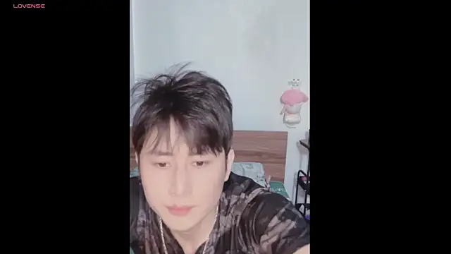 Zz YuunaSSquart zZ online show from 18, 7, 2026