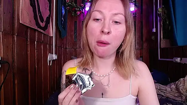 Snapshot of Mimi-Deep chatting on 4, 7, 2026 Mimi-Deep online show from 4, 7, 2026