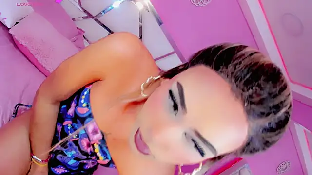 ValeriQueen online show from 27, 4, 2026