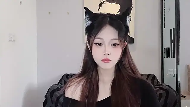 Snapshot of KiKi-011 chatting on 19, 6, 2026 KiKi-011 online show from 19, 6, 2026