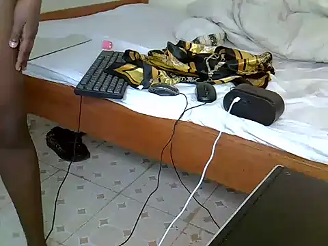 Minniemore online show from 18, 4, 2026