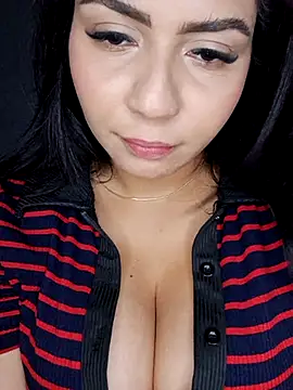 LucyWild8 online show from 5, 7, 2026