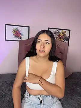 Maggiee 1 online show from 11, 5, 2026
