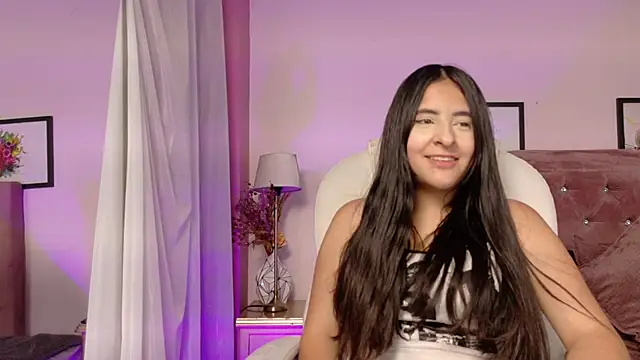 Snapshot of Maggiee_1 chatting on 26, 6, 2026 Maggiee 1 online show from 26, 6, 2026