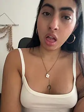Snapshot of Lily_Rush chatting on 18, 6, 2026 Lily Rush online show from 18, 6, 2026