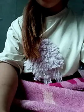 Ngocnga2 online show from 25, 4, 2026