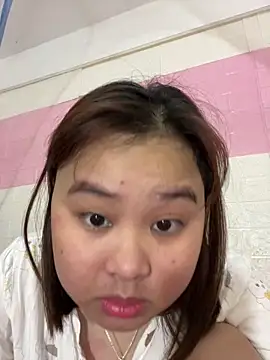 NhungNhun789 online show from 18, 4, 2026