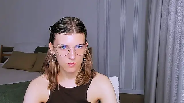 AnnaThorne online show from 22, 5, 2026