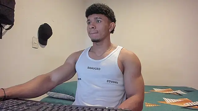 Snapshot of Jayden_VanceJS chatting on 7, 7, 2026 Jayden VanceJS online show from 7, 7, 2026