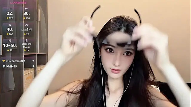 Snapshot of Xixi-mm chatting on 4, 7, 2026 Xixi-mm online show from 4, 7, 2026