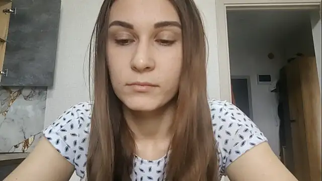 NoelleHosoi online show from 18, 4, 2026