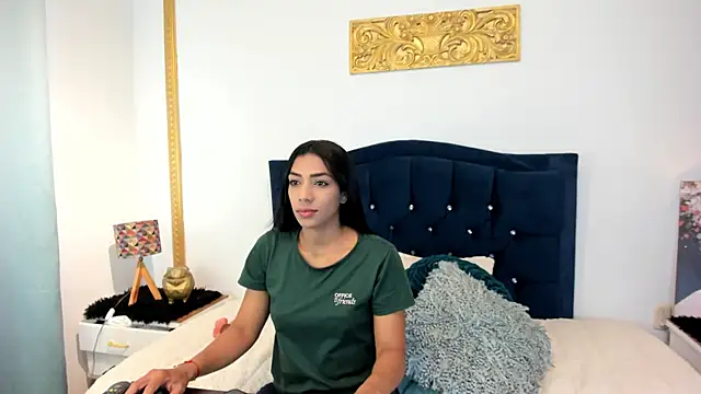 AmberKayleigh online show from 21, 4, 2026