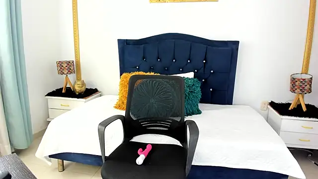 AmberKayleigh online show from 3, 7, 2026