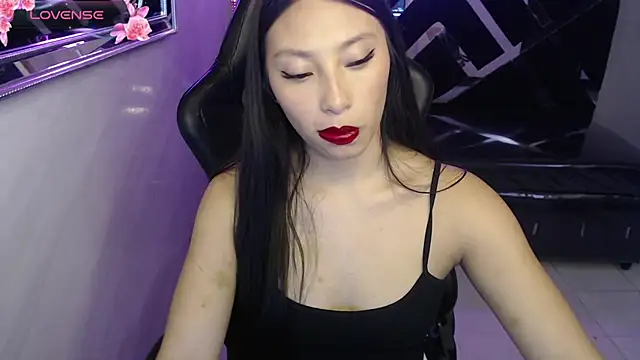 Snapshot of Queen_Jen_v chatting on 1, 5, 2026 Queen Jen v online show from 1, 5, 2026
