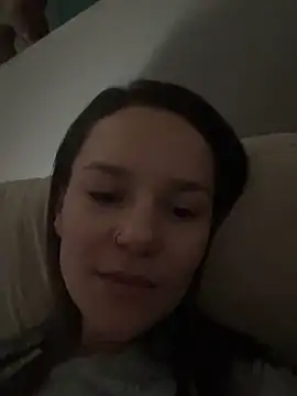 Abelhinhaa98 online show from 22, 4, 2026