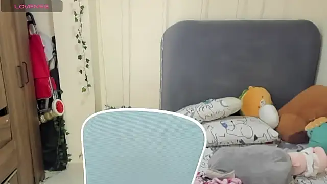 Snapshot of Felixzyn chatting on 7, 6, 2026 Felixzyn online show from 7, 6, 2026