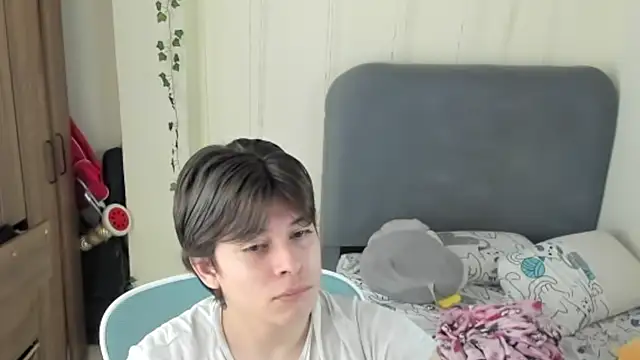 Snapshot of Felixzyn chatting on 12, 7, 2026 Felixzyn online show from 12, 7, 2026