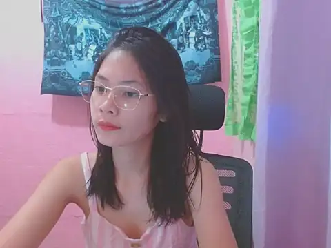 Snapshot of Sweetsexylady19 chatting on 17, 7, 2026 Sweetsexylady19 online show from 17, 7, 2026
