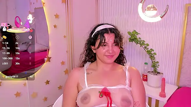 alexa cutte  online show from 29, 4, 2026