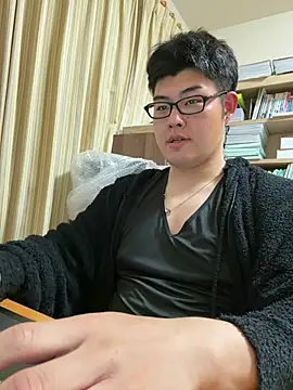 Snapshot of shun_201 chatting on 21, 4, 2026 shun 201 online show from 21, 4, 2026