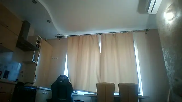 Lisanta online show from 25, 6, 2026