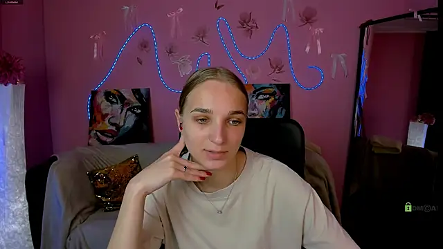 Snapshot of ollivia_dream chatting on 6, 5, 2026 ollivia dream online show from 6, 5, 2026