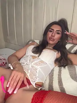 Hisnaughtylilthing online show from 11, 5, 2026