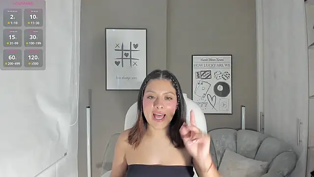 GeorginaMontclair online show from 30, 4, 2026