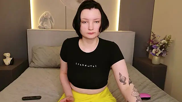 Snapshot of Leonora_Santorinies chatting on 17, 5, 2026 Leonora Santorinies online show from 17, 5, 2026