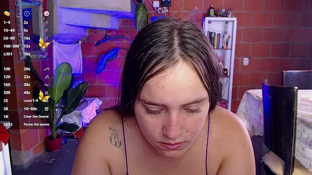 Valerymoon19 online show from 18, 6, 2026