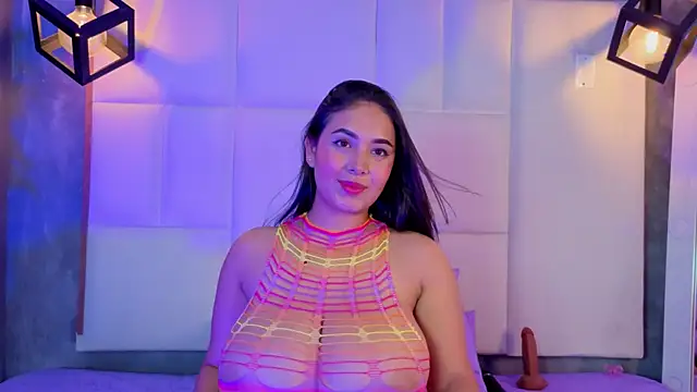 Snapshot of Violetta_rose_ chatting on 29, 7, 2026 Violetta rose online show from 29, 7, 2026