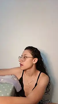 Snapshot of DanaaCollins chatting on 4, 6, 2026 DanaaCollins online show from 4, 6, 2026