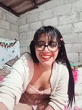 Dayii sweet online show from 4, 6, 2026