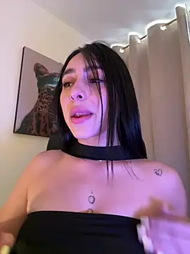 IsabellaNoir  online show from 10, 7, 2026