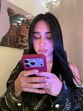 IsabellaNoir  online show from 28, 7, 2026
