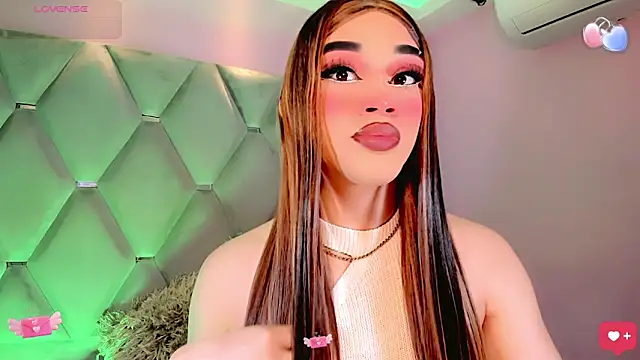 Snapshot of Camila_Vasquezz1 chatting on 26, 5, 2026 Camila Vasquezz1 online show from 26, 5, 2026
