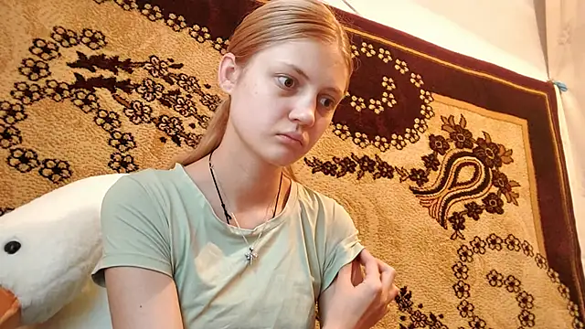 LunaLaday online show from 6, 6, 2026