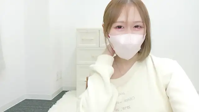 Snapshot of remuchan__ chatting on 3, 5, 2026 remuchan online show from 3, 5, 2026